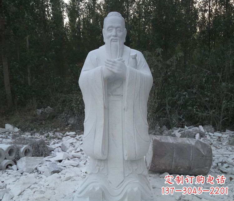 新乡传承中国文化的孔子雕塑