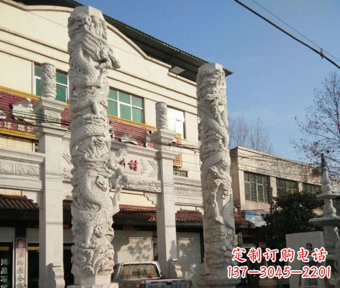 新乡汇聚古灵神韵的大理石龙柱雕塑