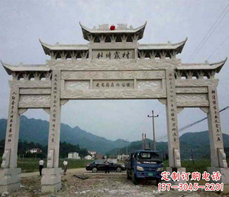 新乡三门牌坊石雕:细节讲究处处把精雕细琢