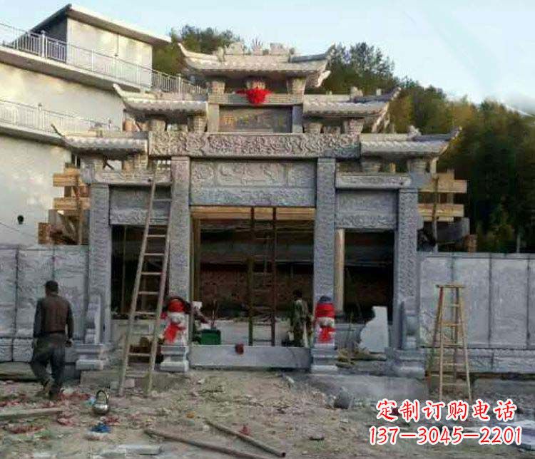 新乡三门仿古石雕牌坊打造质感升级的精致建筑