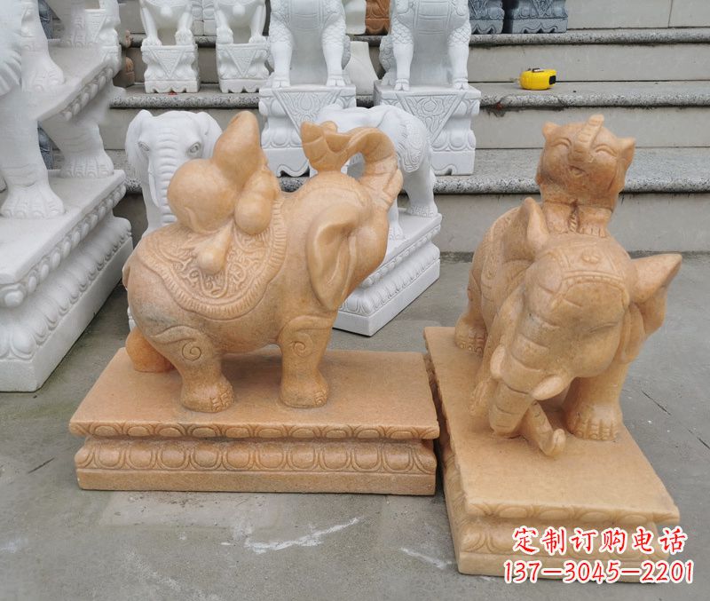 新乡完美还原静谧大象雕塑