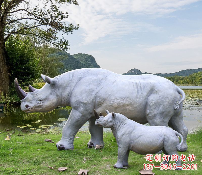 新乡石雕犀牛母子雕塑
