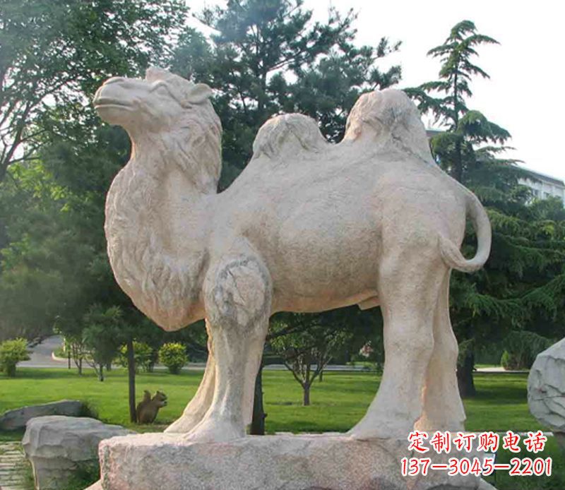 新乡石头骆驼雕塑