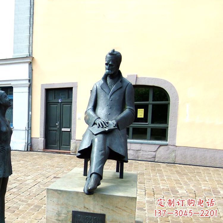 新乡世界名人德国著名哲学家尼采铜雕景观雕塑
