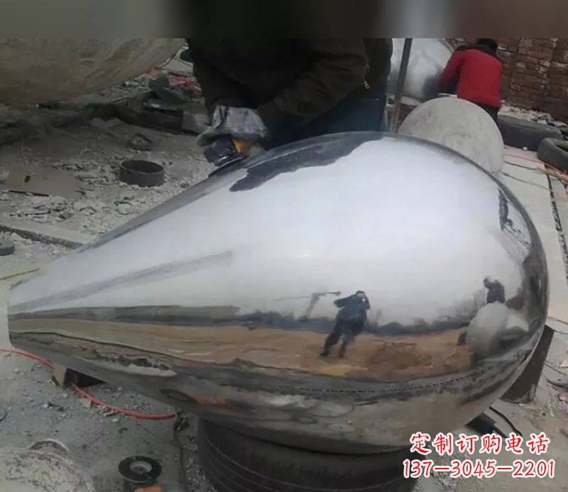 新乡水滴不锈钢商场雕塑