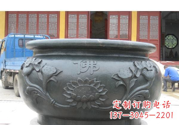 新乡水缸寺庙铜雕 (2)