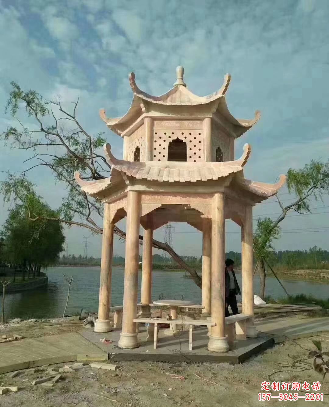 新乡晚霞红双层石凉亭 (2)