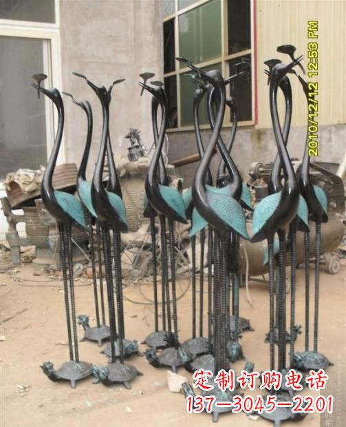新乡仙鹤动物铜雕