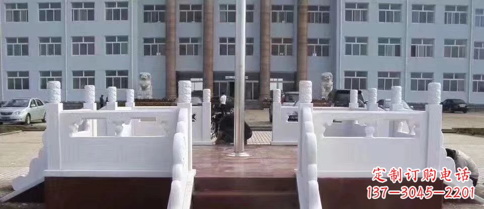 新乡校园汉白玉升旗台石雕