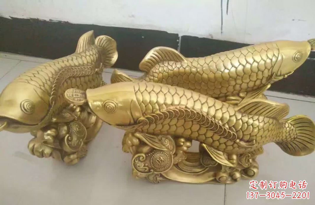新乡招财金龙鱼雕塑
