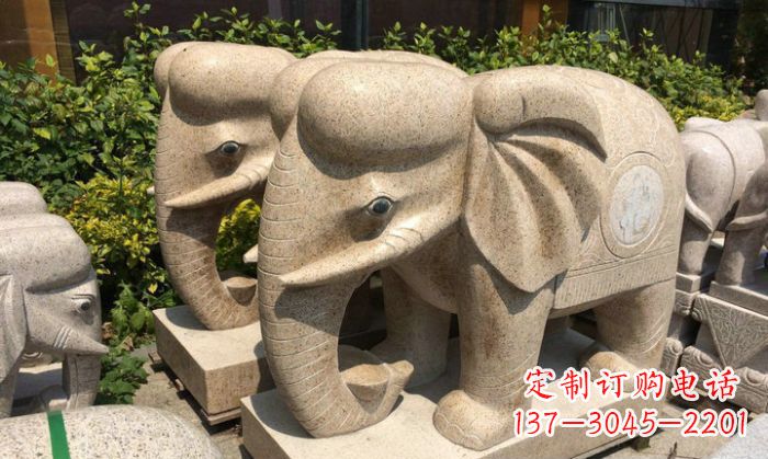 新乡招财进宝砂岩大象石雕