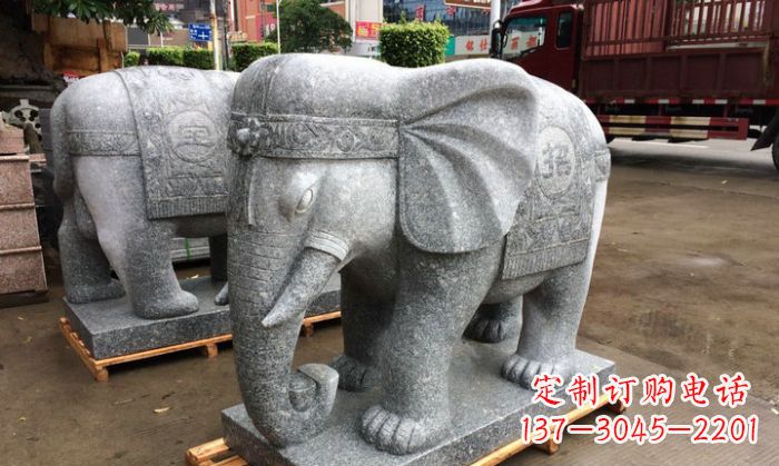 新乡招财进宝芝麻灰大象石雕 (3)