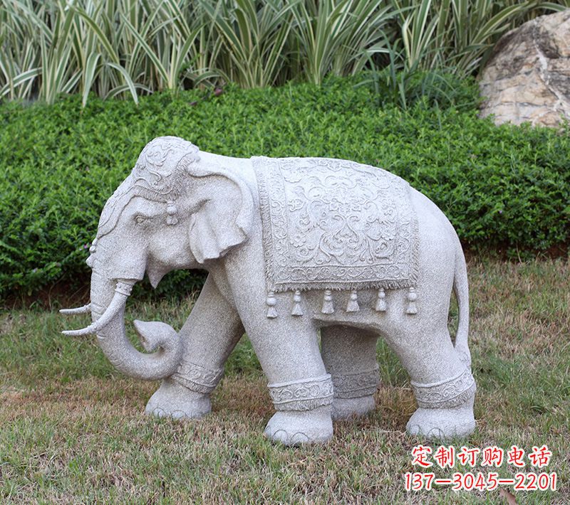 新乡中式石雕大象