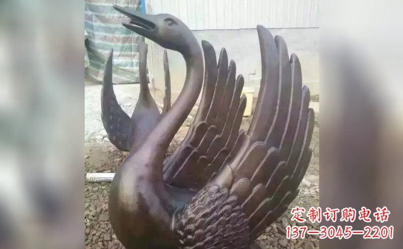 新乡铸铜天鹅铜雕