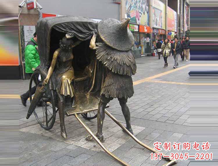 新乡坐黄包车的女人铜雕